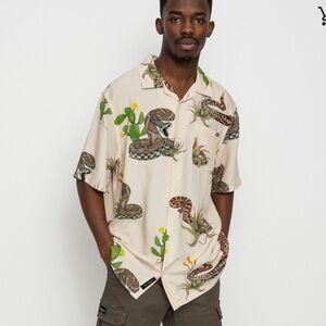 VANS Desert Pack Shirt Size Medium